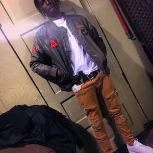 Meet your Posher, Hoodrich